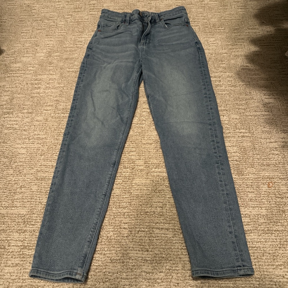 American Eagle Outfitters Light Blue Denim Jeans